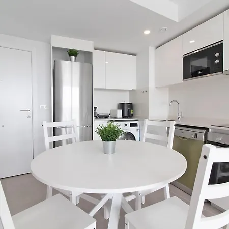 Global Properties, Con Terraza, Vistas Al Mar Y A La Piscina