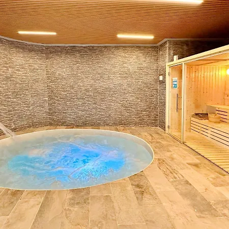 Global Properties, Con Terraza, Vistas Al Mar Y A La Piscina *